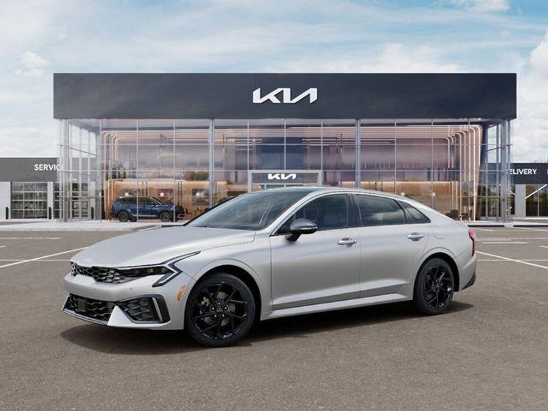 New 2026 Kia K5 GT-LineImage 4