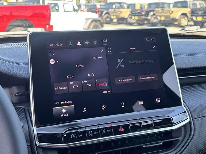 New 2026 Jeep Compass Latitude Altitude 4x4Image 18