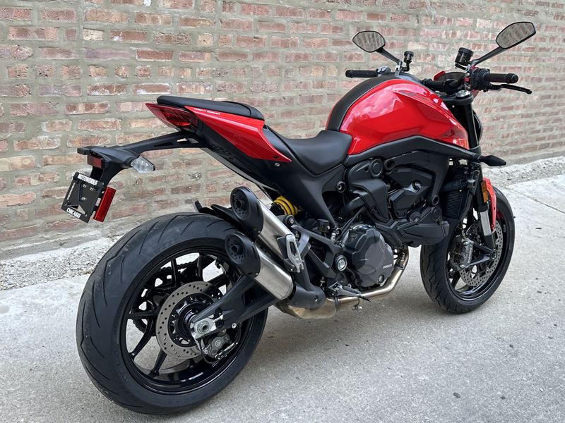 2023 Ducati Monster Plus  Image 5