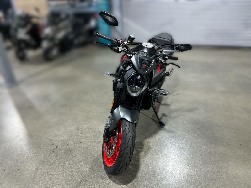 Used 2022 Ducati Monster Image 21