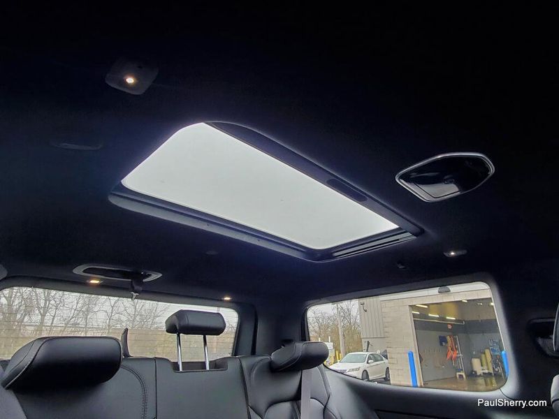 2026 Jeep Grand Wagoneer Upland 4x4