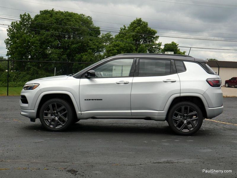 New 2025 Jeep Compass Limited 4x4