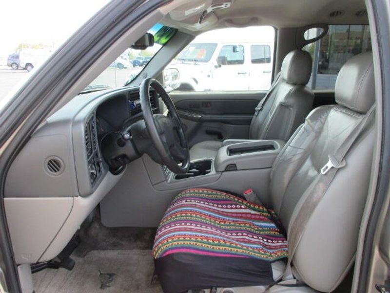 2003 Chevrolet Tahoe LTImage 14