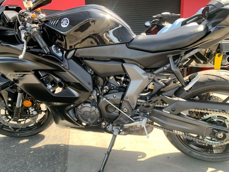 New 2025 Yamaha YZF-R7 Image 20
