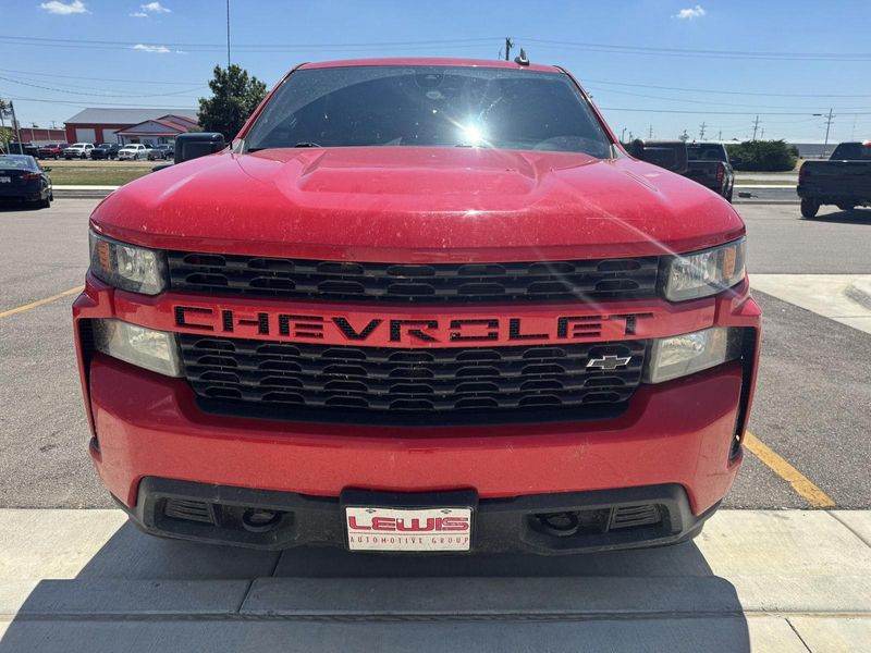 2022 Chevrolet Silverado 1500 Custom photo 8