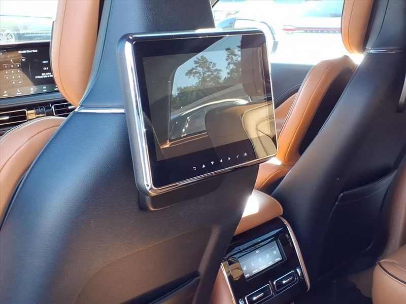 Used 2023 Lincoln Aviator Black LabelImage 7