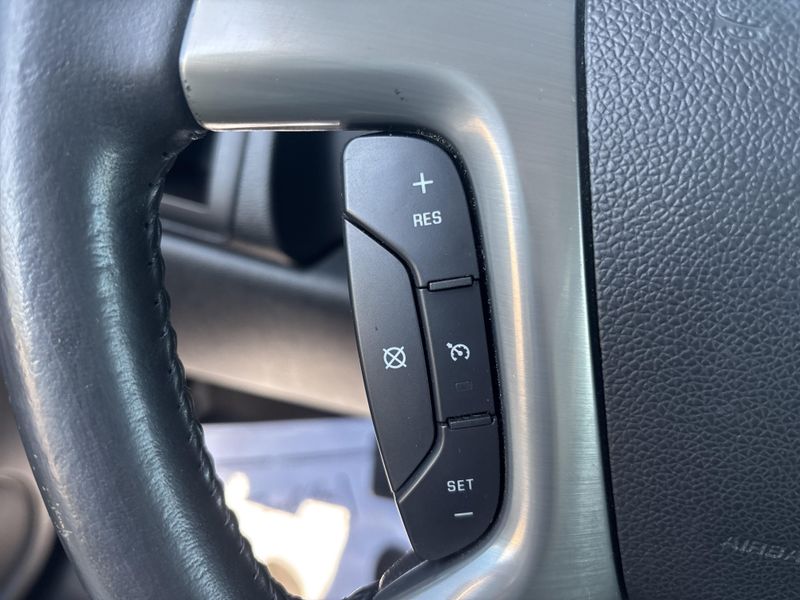 Used 2012 Chevrolet Avalanche 1500 LTImage 15