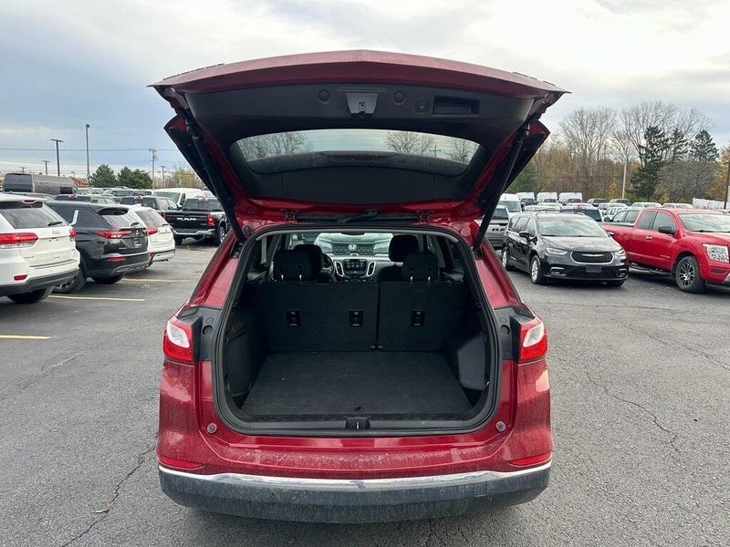 2018 Chevrolet Equinox LTImage 16