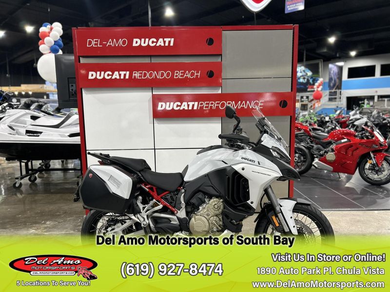 2024 Ducati MULTISTRADA V4 S TRAVEL & RADAR SPOKED WHEELS Image 23