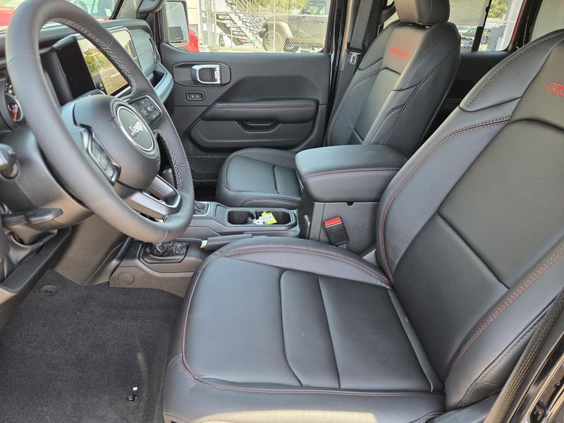 New 2026 Jeep Wrangler 4-door Rubicon X