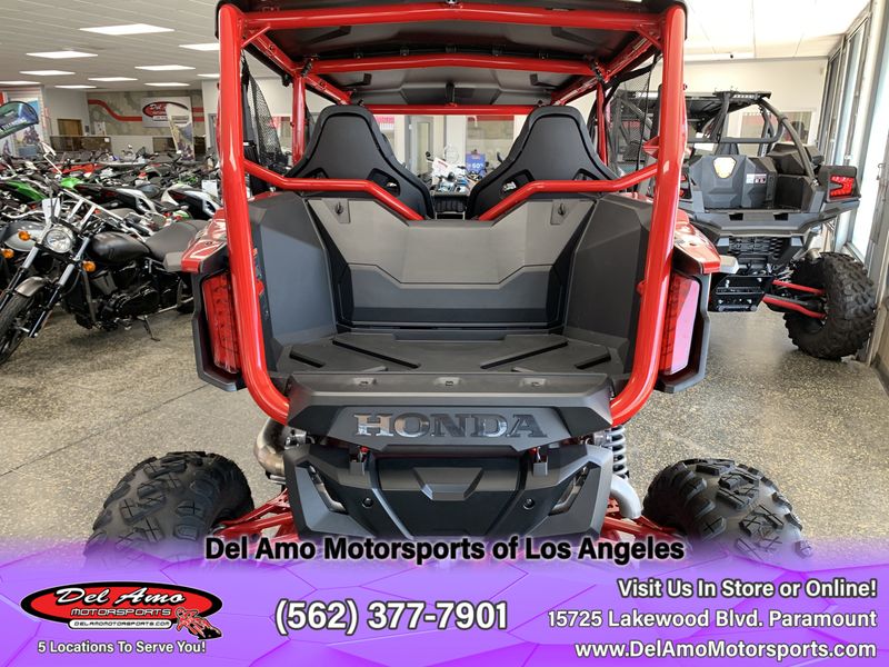 2024 Honda TALON 1000R4 FOX LIVE VALVEImage 8