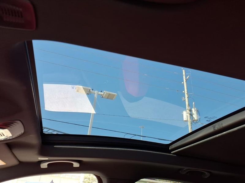 Used 2024 Alfa Romeo Stelvio VeloceImage 9