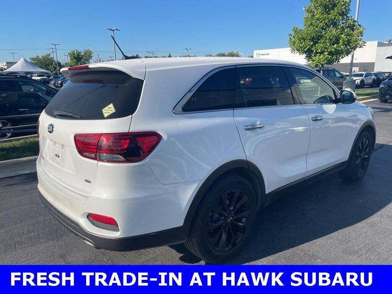 2020 Kia Sorento L photo 5