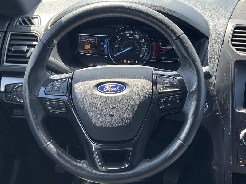 Used 2019 Ford Explorer XLT FWD