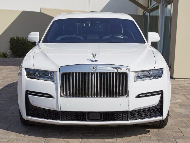 2022 Rolls-Royce Ghost Image 6