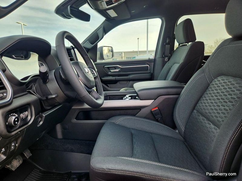 New 2025 RAM 1500 Big Horn Crew Cab 4x4 5