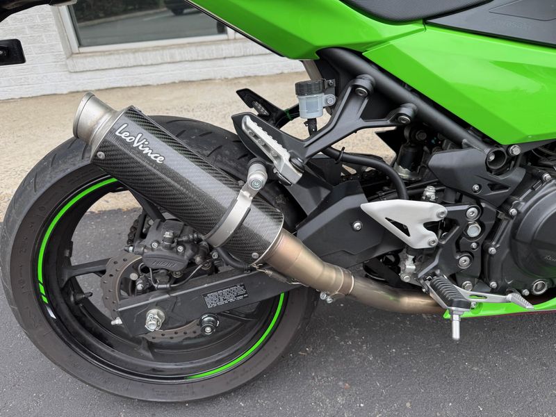 2023 Kawasaki Ninja 400 ABS Image 5