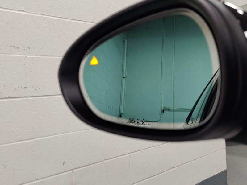 New 2025 Alfa Romeo Giulia AwdImage 24