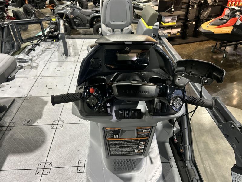 New 2025 Sea-Doo SWITCH FISH 21