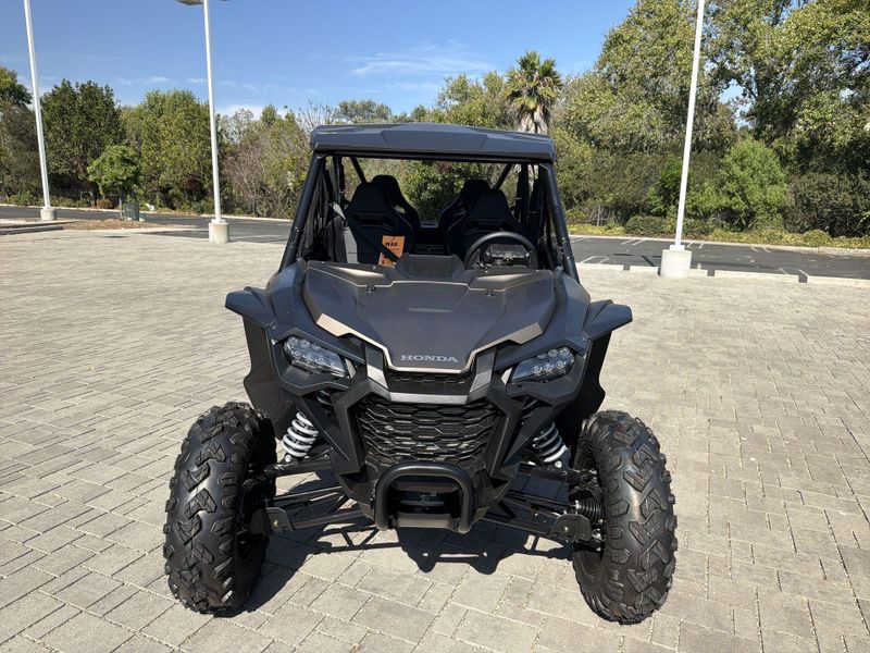 New 2026 Honda TALON 1000R-4 FOX LIVEVALVE Image 12