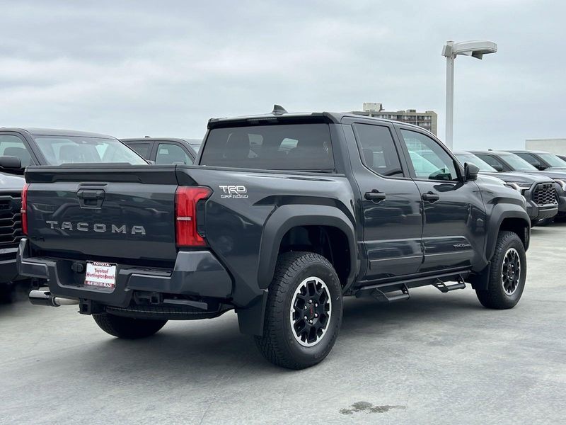 2024 Toyota Tacoma TRD Off RoadImage 3