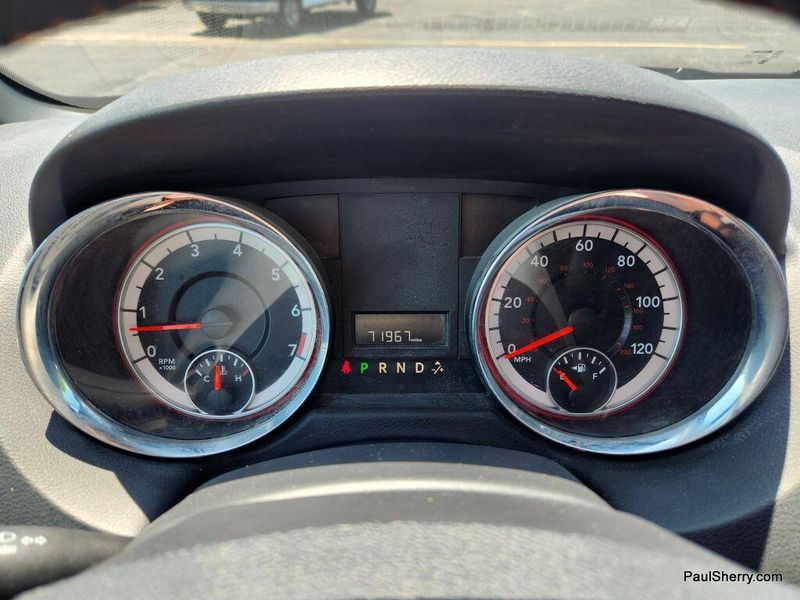 2019 Dodge Grand Caravan SXTImage 31