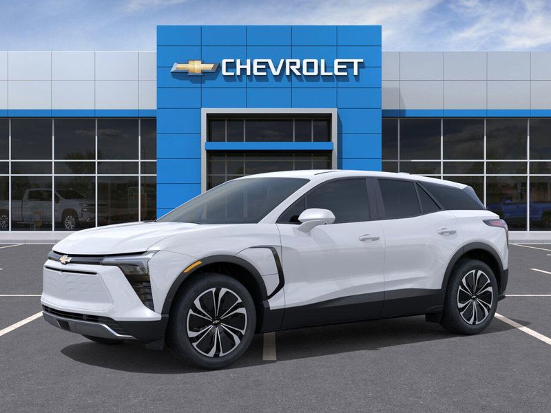 New 2025 Chevrolet Blazer EV FWD LTImage 2