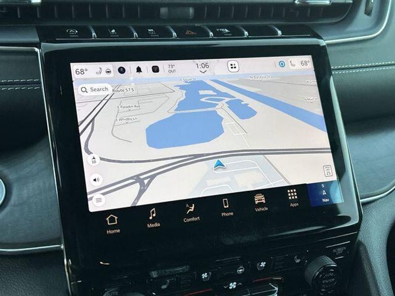 New 2024 Jeep Grand Cherokee L Overland 4x4Image 24