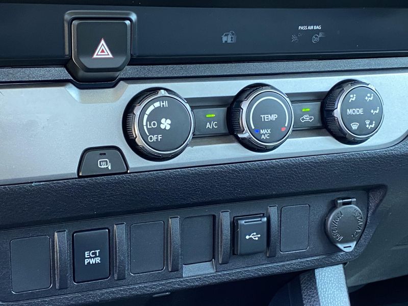 2020 Toyota Tacoma SRImage 23