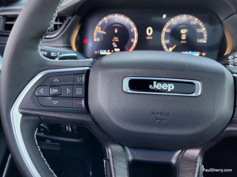 New 2026 Jeep Grand Cherokee L Limited Reserve 4x4