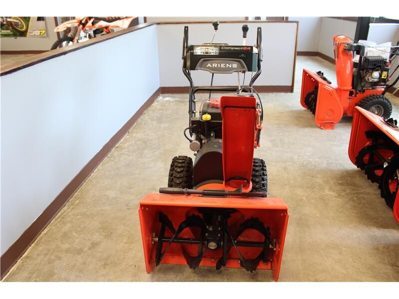 Used 2018 ARIENS ST24CMPT Image 3