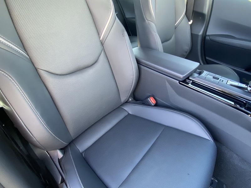 New 2025 Toyota Prius XLEImage 10