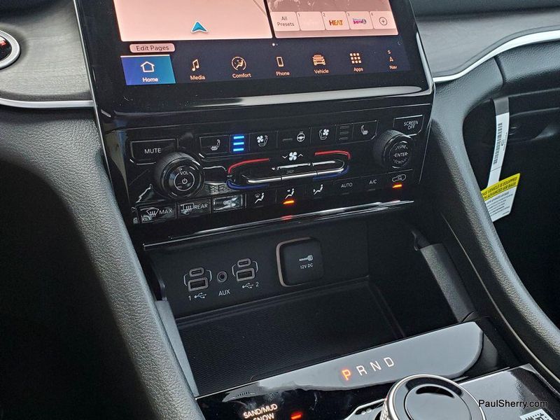 New 2025 Jeep Grand Cherokee Limited 4x4