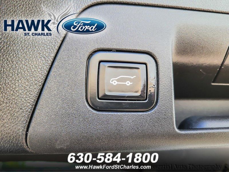 2021 Buick Envision Essence photo 18