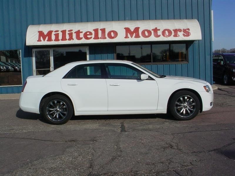 Used 2014 Chrysler 300 S with VIN 2C3CCAGG0EH353147 for sale in Fairmont, Minnesota