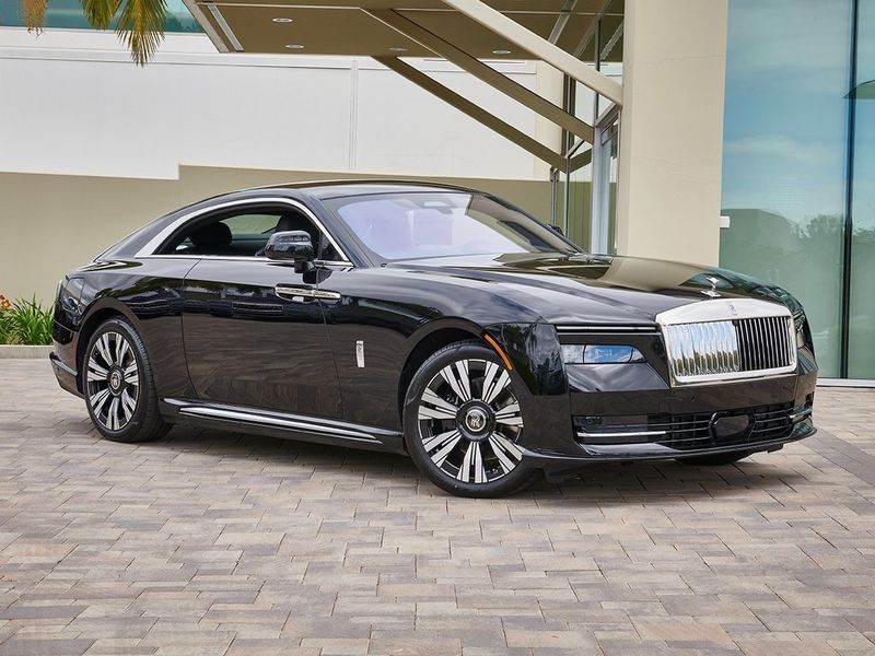 2024 Rolls-Royce Spectre Image 5