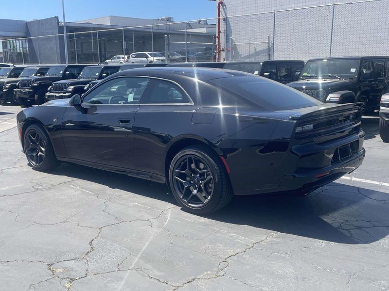 New 2026 Dodge Charger Scat Pack 2-door Awd