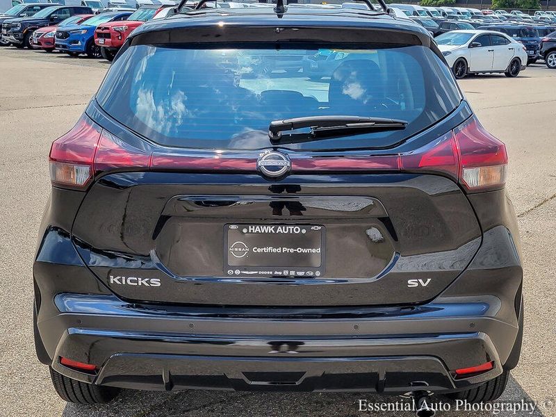2024 Nissan Kicks SV photo 4