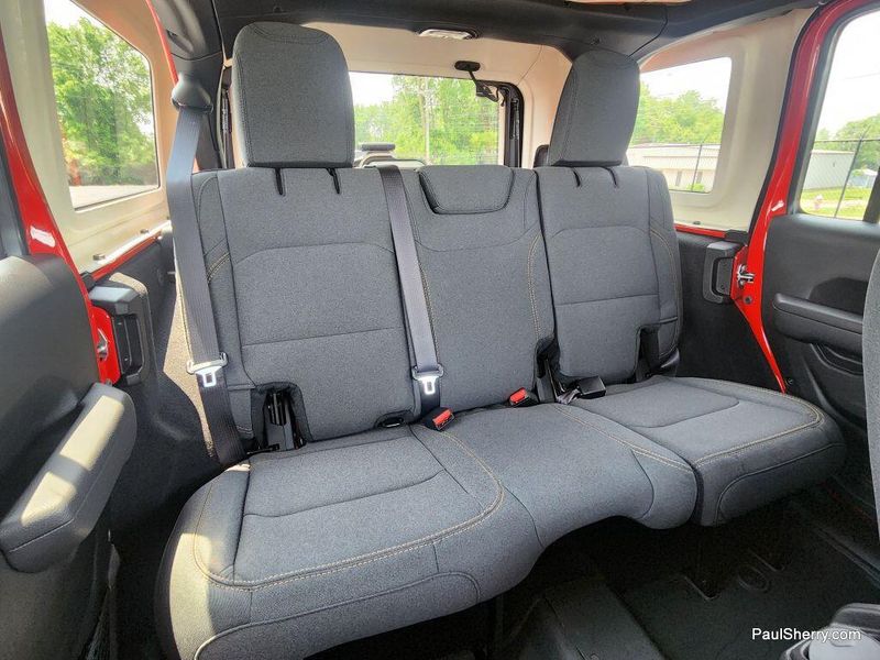 2025 Jeep Wrangler 4-door Sport SImage 37