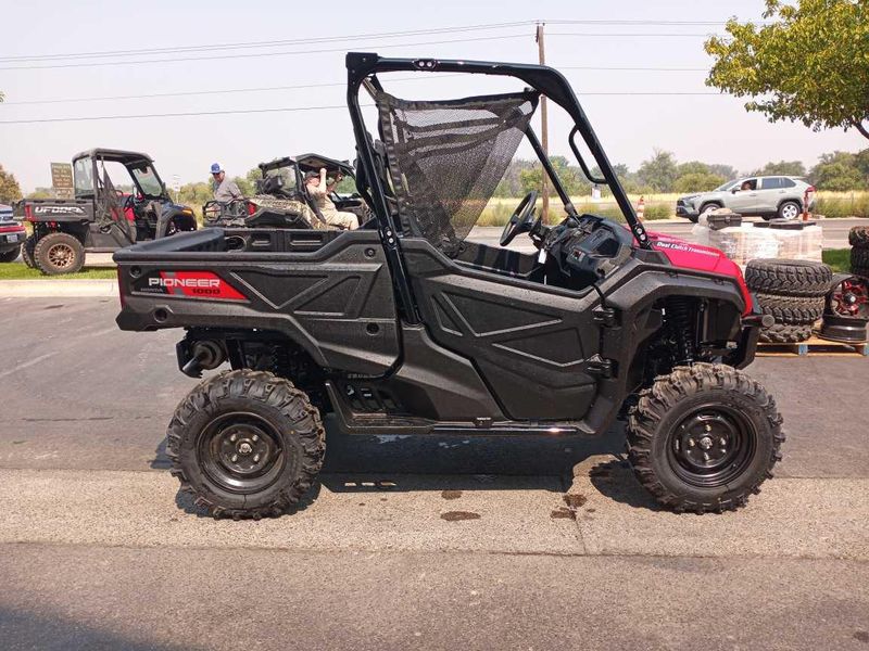 2025 Honda PIONEER 1000 