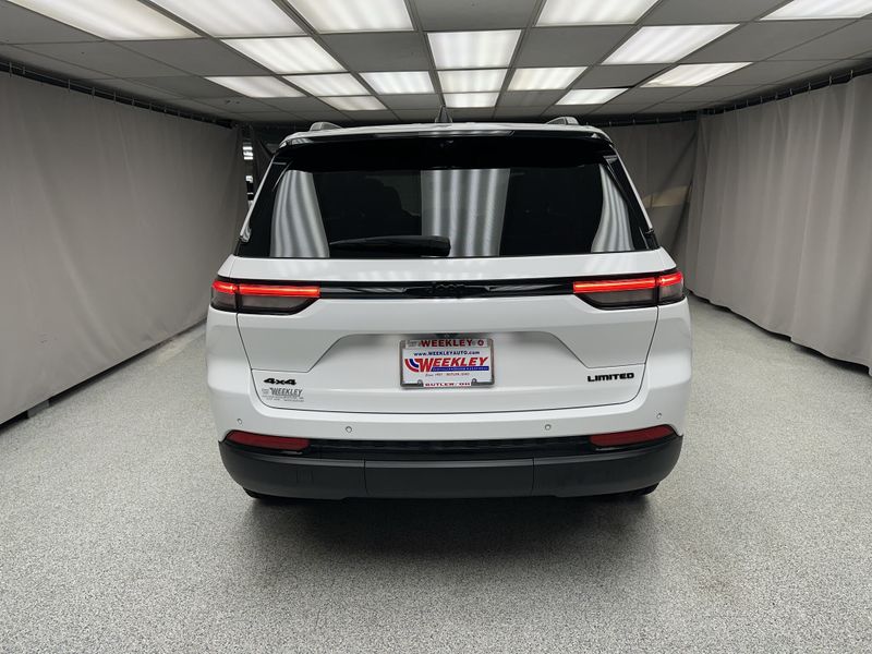 Used 2025 Jeep Grand Cherokee LimitedImage 8