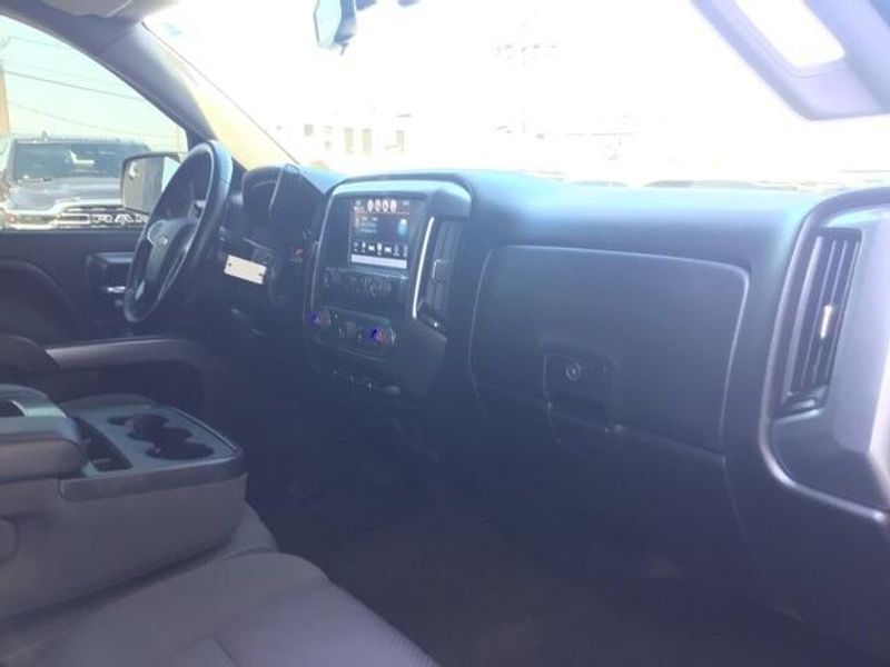 Used 2017 Chevrolet Silverado 1500 LTImage 9