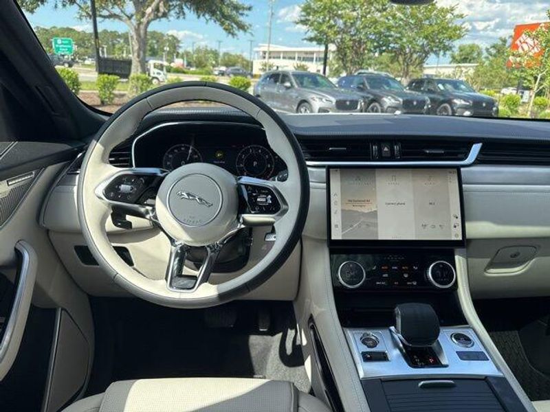 2026 Jaguar F-PACE R-Dynamic S