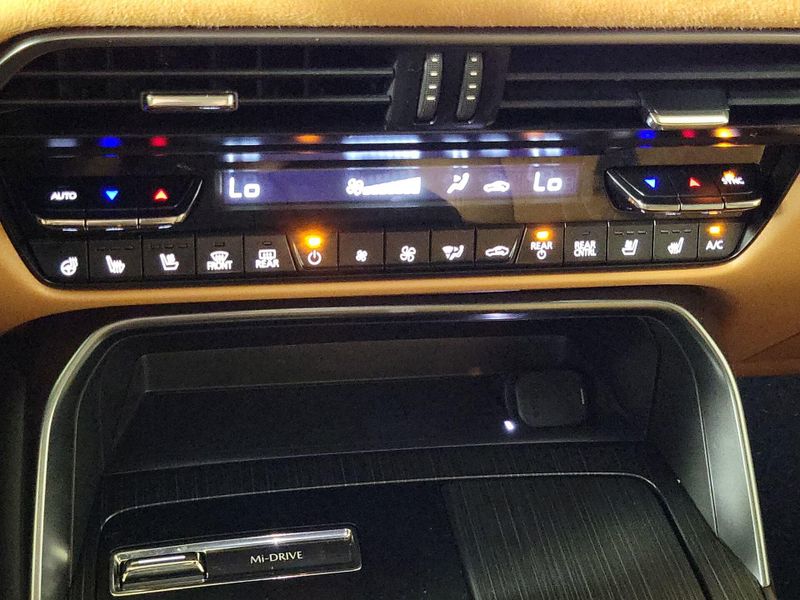 2025 Mazda CX-90 3.3 Turbo Premium Plus photo 22
