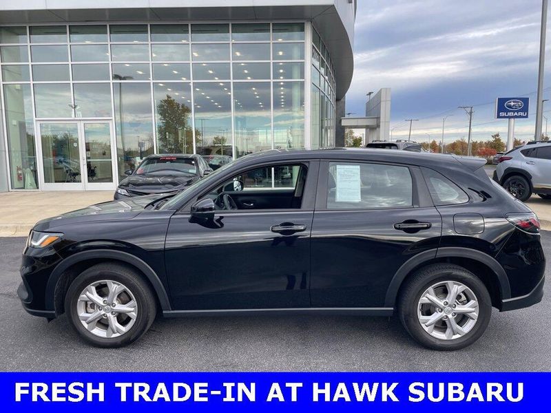 2024 Honda HR-V LX photo 2