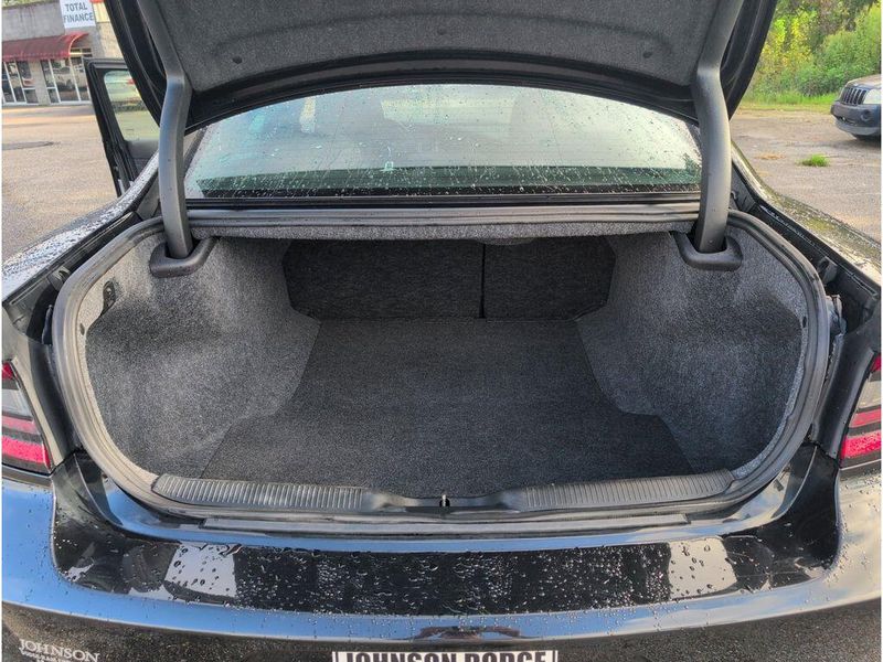 Used 2023 Dodge Charger GTImage 32