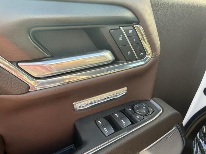 2024 Gmc Sierra 1500 Denali photo 23