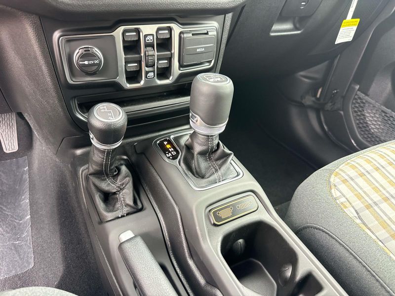 New 2026 Jeep Wrangler 4-door 85th Anniversary Edition
