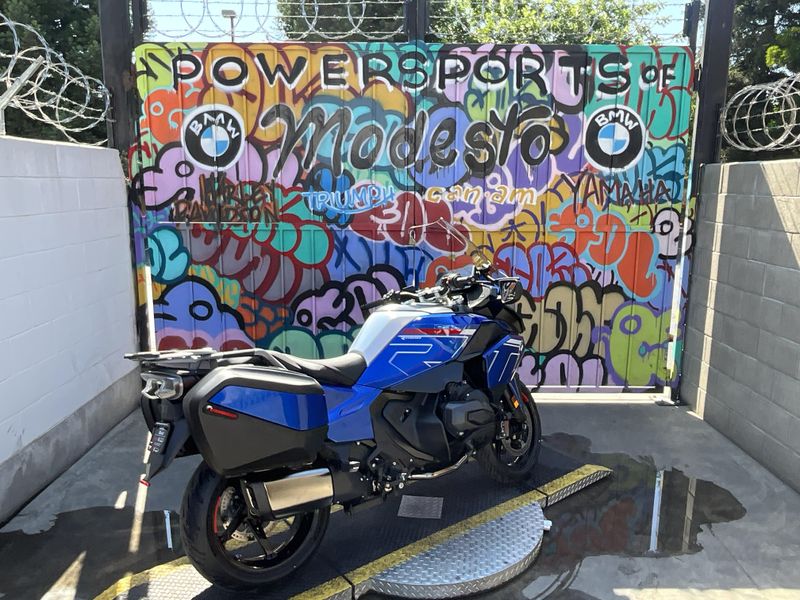 New 2026 BMW R 1300 RT Image 4
