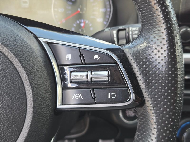 Used 2023 Kia Forte GT-Line IVT